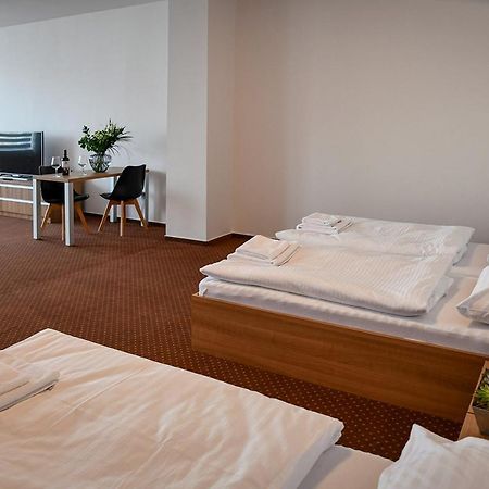 Hotel Fabrika Uherské Hradiště 外观 照片