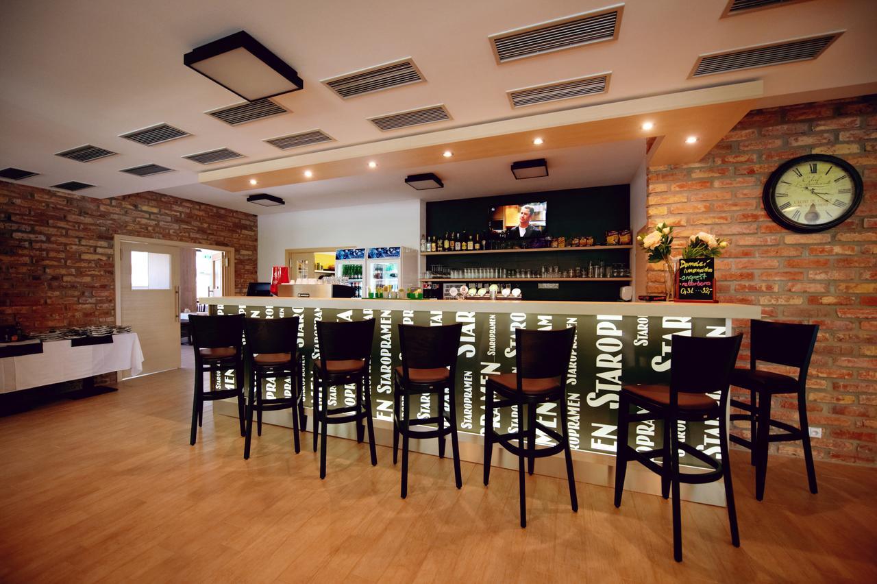 Hotel Fabrika Uherské Hradiště 外观 照片