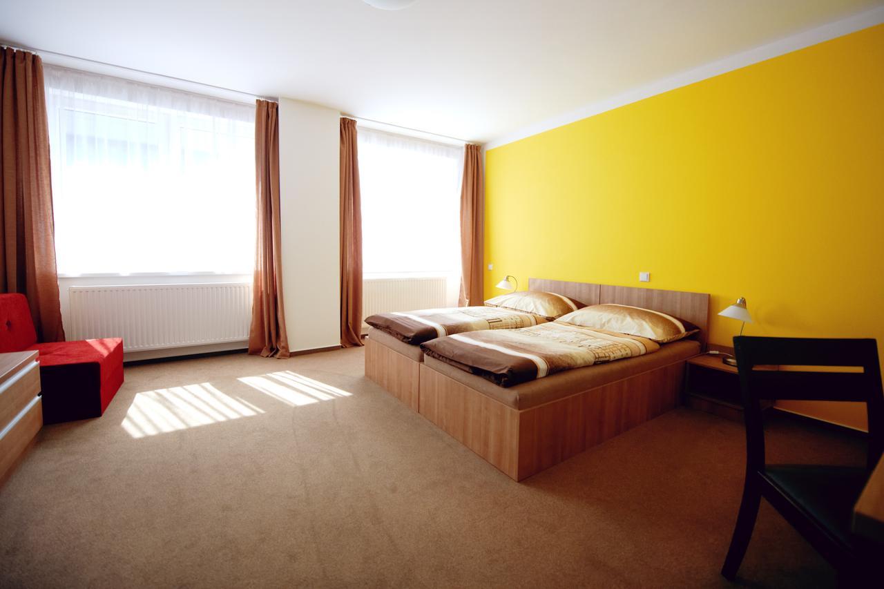 Hotel Fabrika Uherské Hradiště 外观 照片