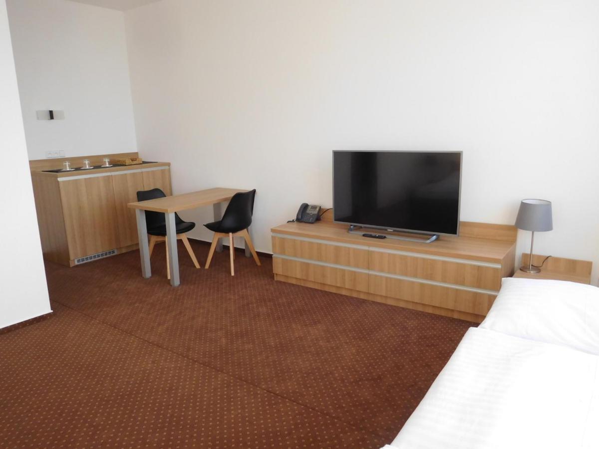 Hotel Fabrika Uherské Hradiště 外观 照片
